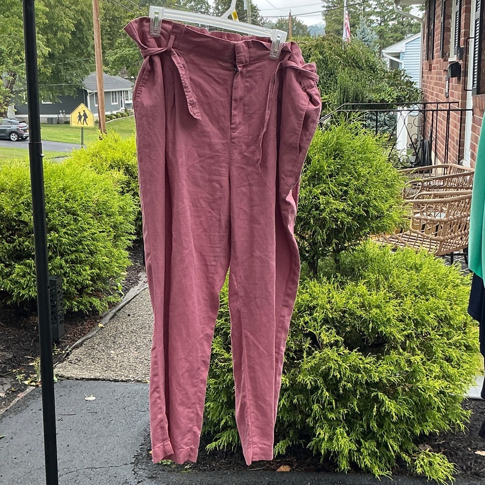 LOFT Rose Tie-Belt Trousers